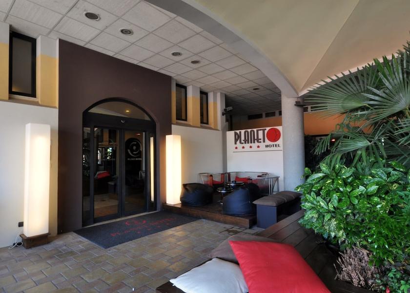 Emilia-Romagna Maranello Porch