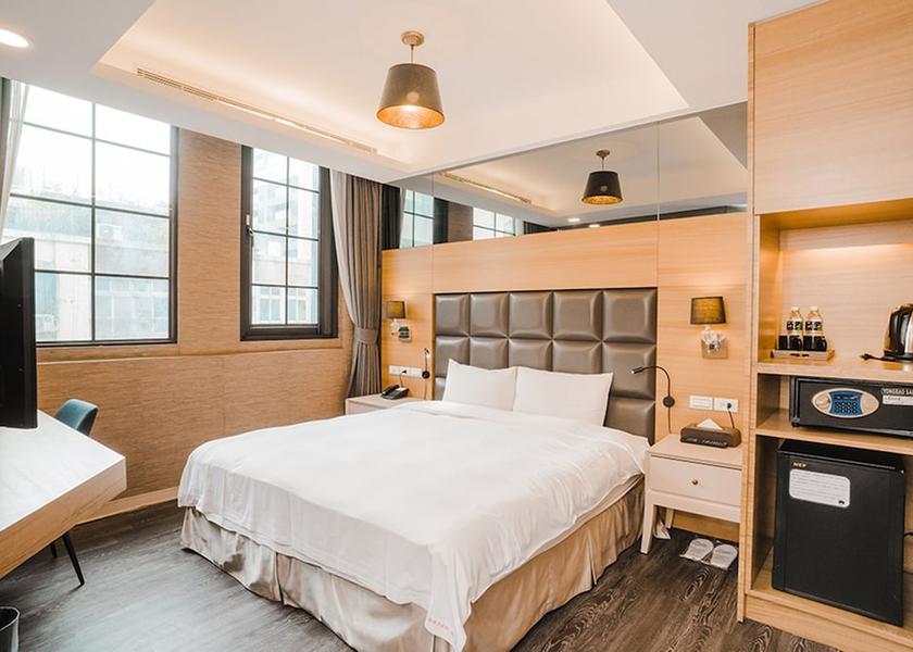  Taipei Room