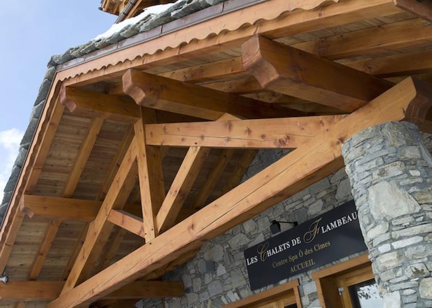 Auvergne-Rhone-Alpes Albiez-Montrond Facade