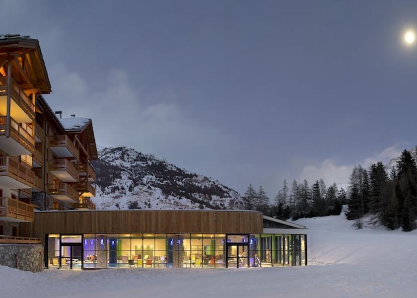 Auvergne-Rhone-Alpes Albiez-Montrond Facade