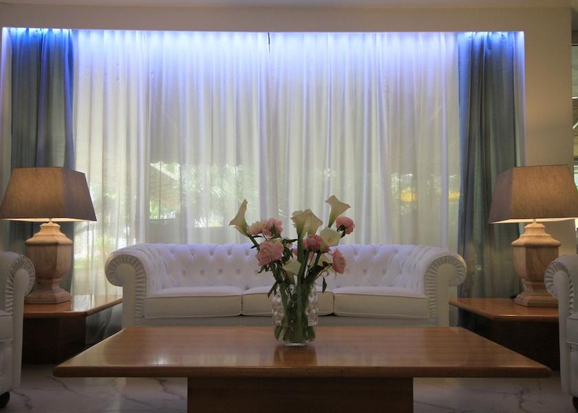 Tuscany Forte dei Marmi Lobby