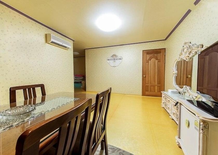 Gangwon Sokcho Living area