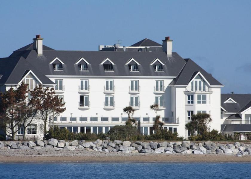 Cork (county) Garryvoe Beach