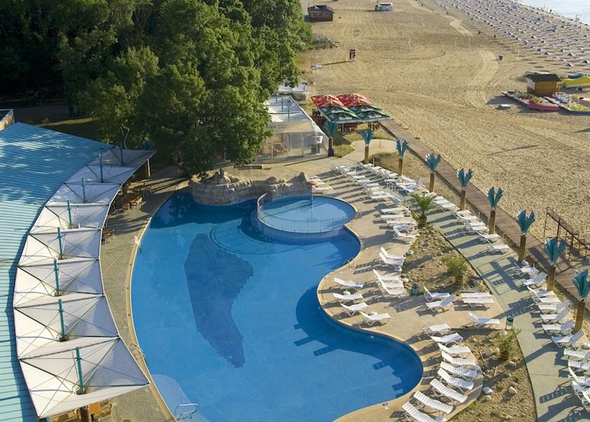  Albena Pool