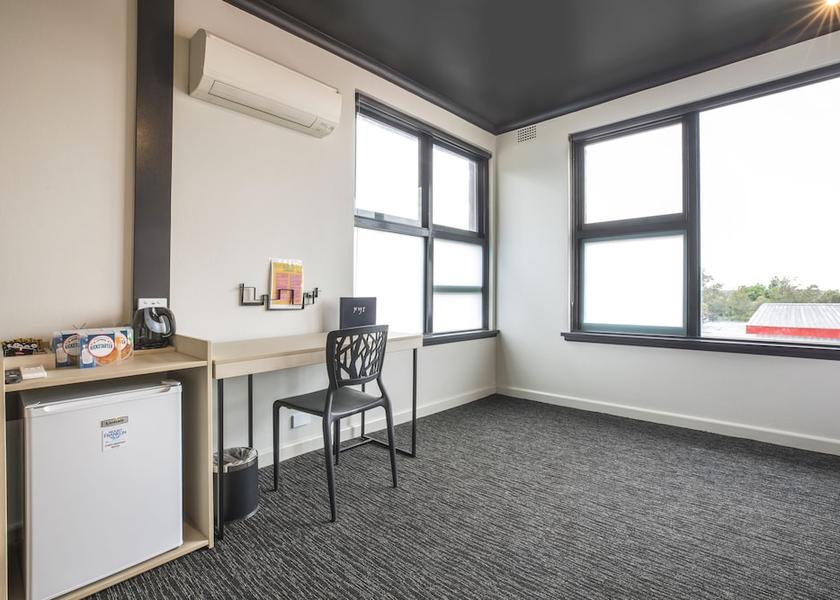 New South Wales Sydney Room