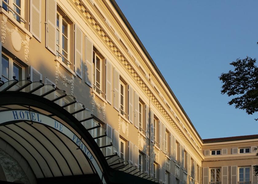 Auvergne-Rhone-Alpes Bourg-en-Bresse Facade