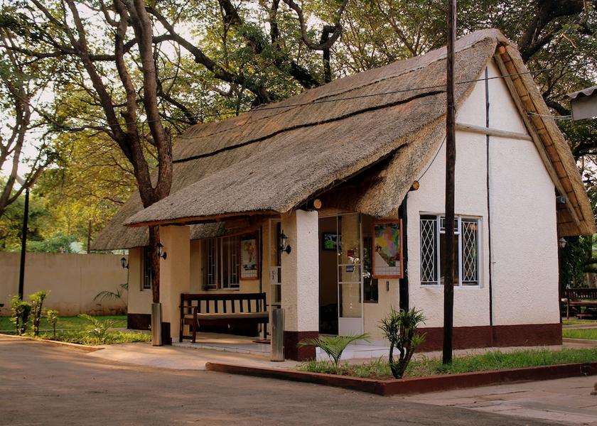  Victoria Falls Reception