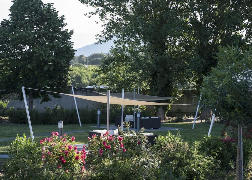 Corsica Grosseto-Prugna Garden