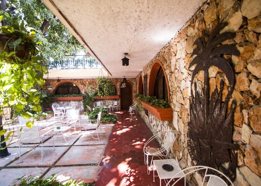  Port-au-Prince Property Grounds