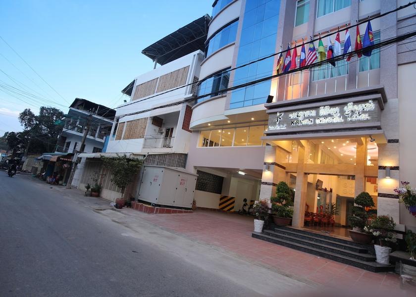  Phnom Penh Facade
