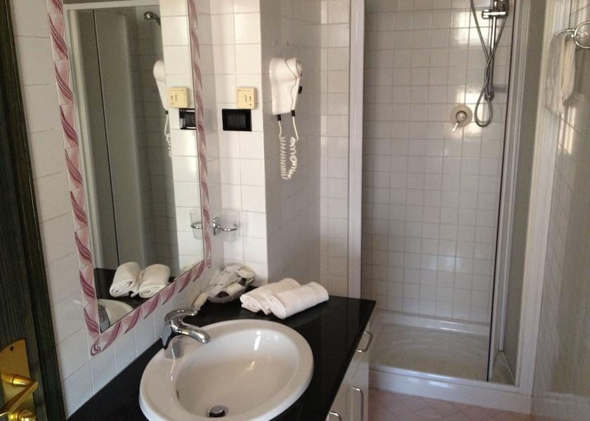 Marche Numana Bathroom