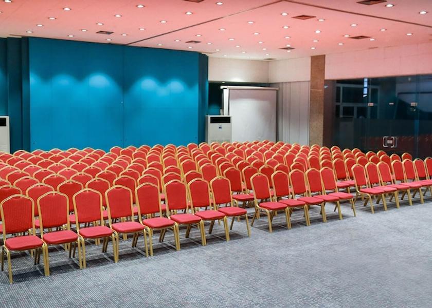  Ulaanbaatar Meeting Room