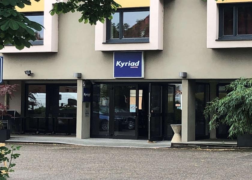 Grand Est Lingolsheim Exterior Detail