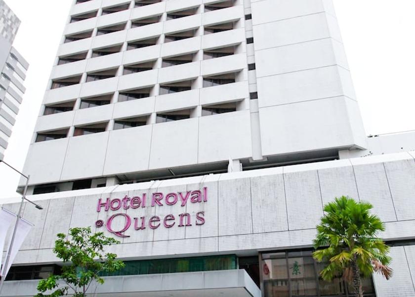  Singapore Facade
