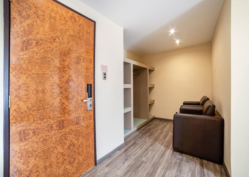  Mexico City Room