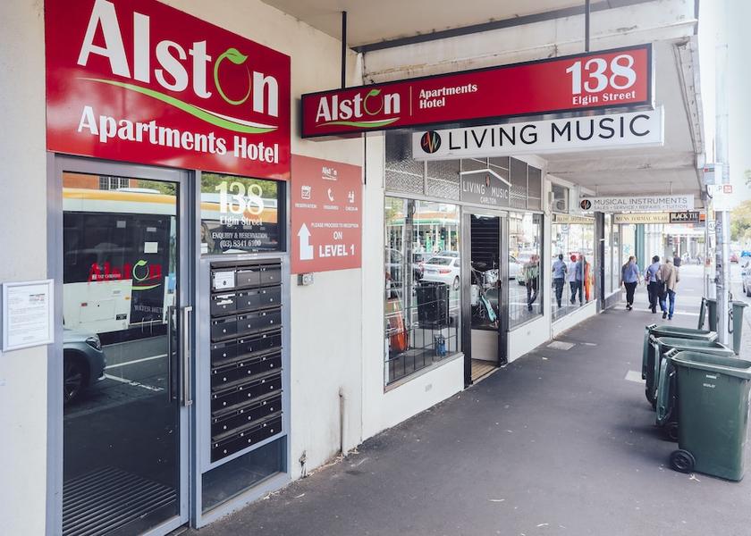 Victoria Melbourne Entrance