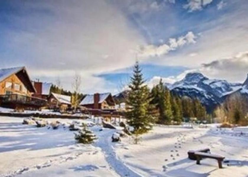 Alberta Canmore Snow and Ski Sports