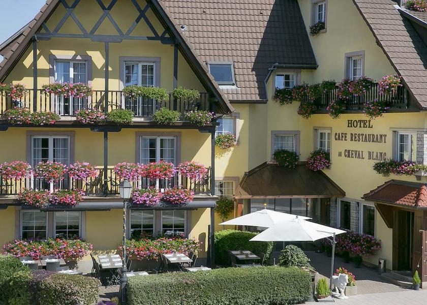 Grand Est Baldersheim Facade