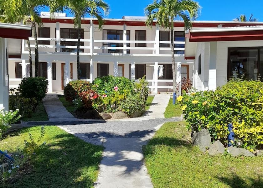  Rarotonga Exterior Detail