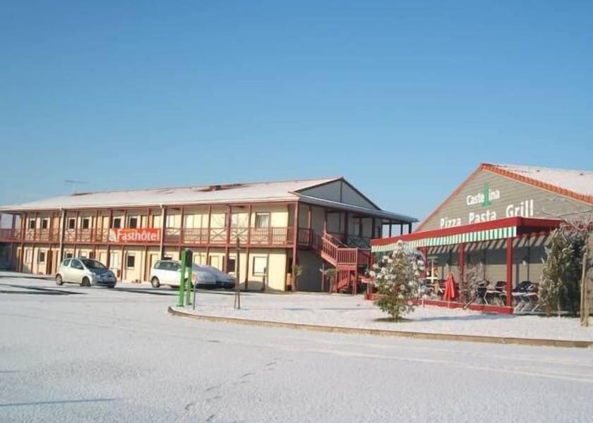 Ile-de-France Saint-Fargeau-Ponthierry Facade