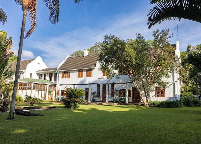 Harare Harare Front of property