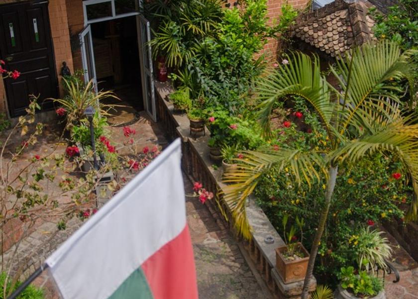  Antananarivo Courtyard