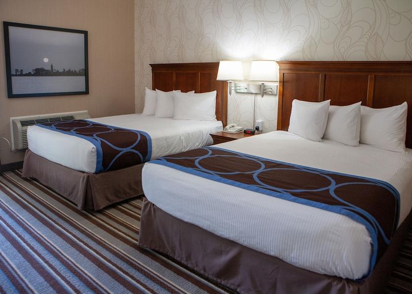Ontario Port Elgin Room