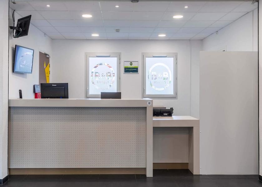 Grand Est Maizieres-la-Grande-Paroisse Reception