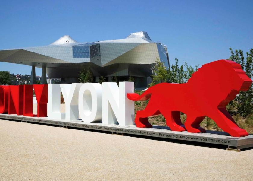 Auvergne-Rhone-Alpes Lyon Facade