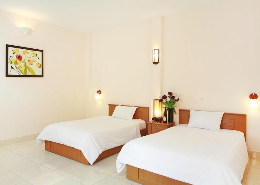  Hanoi Room