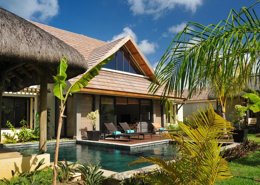 MU Grand Bay Exterior Detail