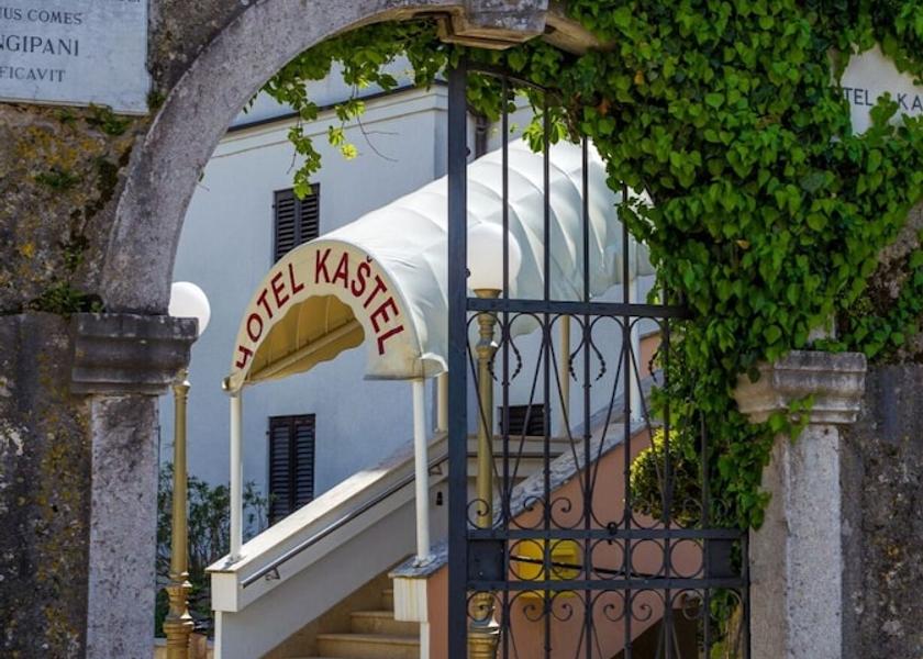 Primorje-Gorski Kotar Crikvenica Entrance