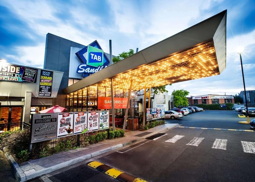 Victoria Melbourne Exterior