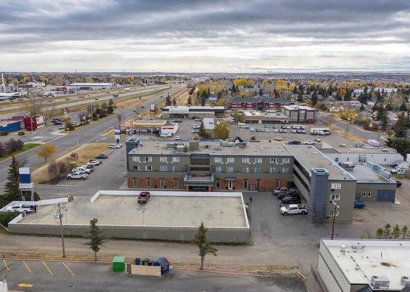 Alberta Airdrie Exterior Detail