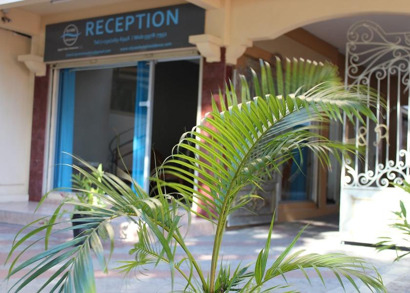 MU Mauritius Entrance