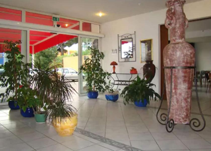 Corsica Bastia Lobby