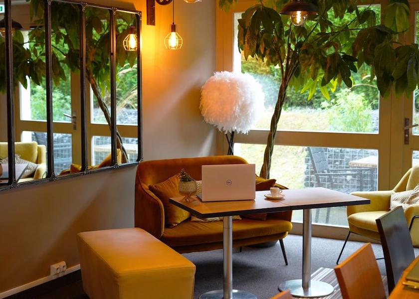 Hauts-de-France Maubeuge Lobby