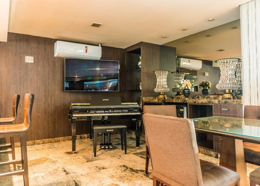 Minas Gerais Uberaba Bar (on property)