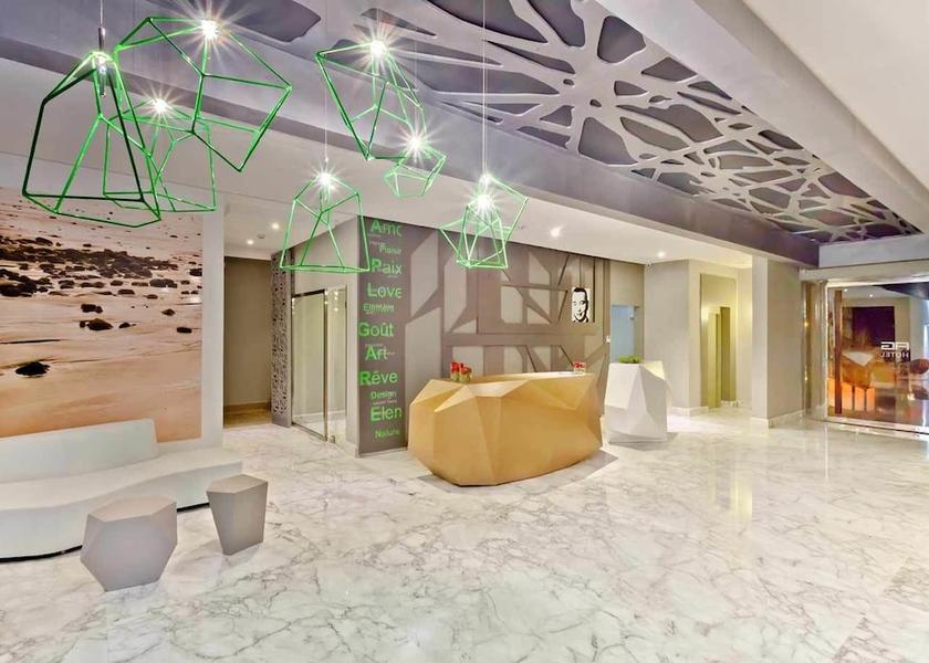  Oulad Hassoune Reception