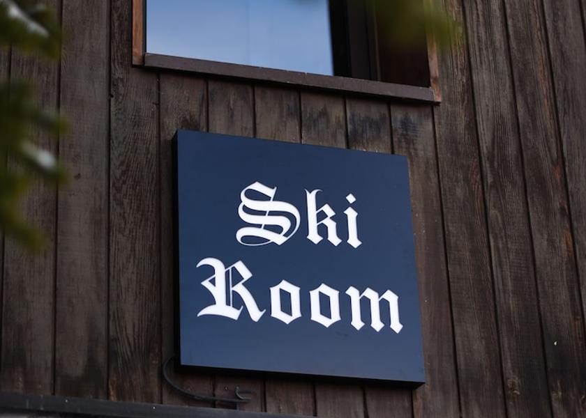 Auvergne-Rhone-Alpes Courchevel Skiing