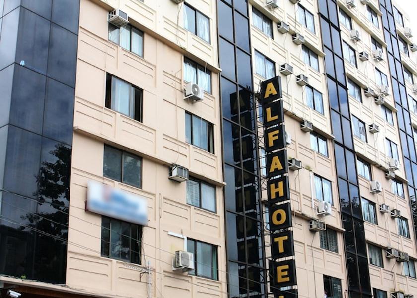  Yangon Exterior Detail