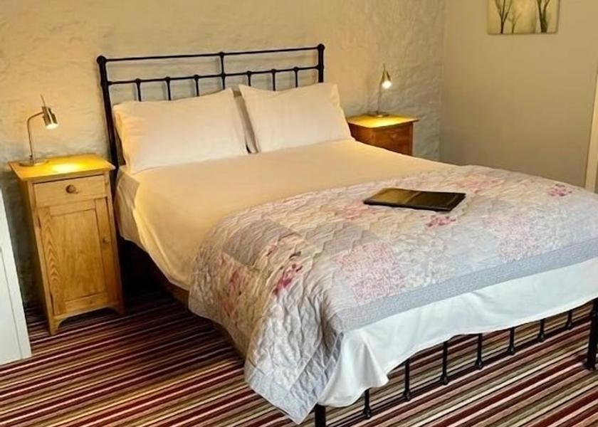 England Burford Room