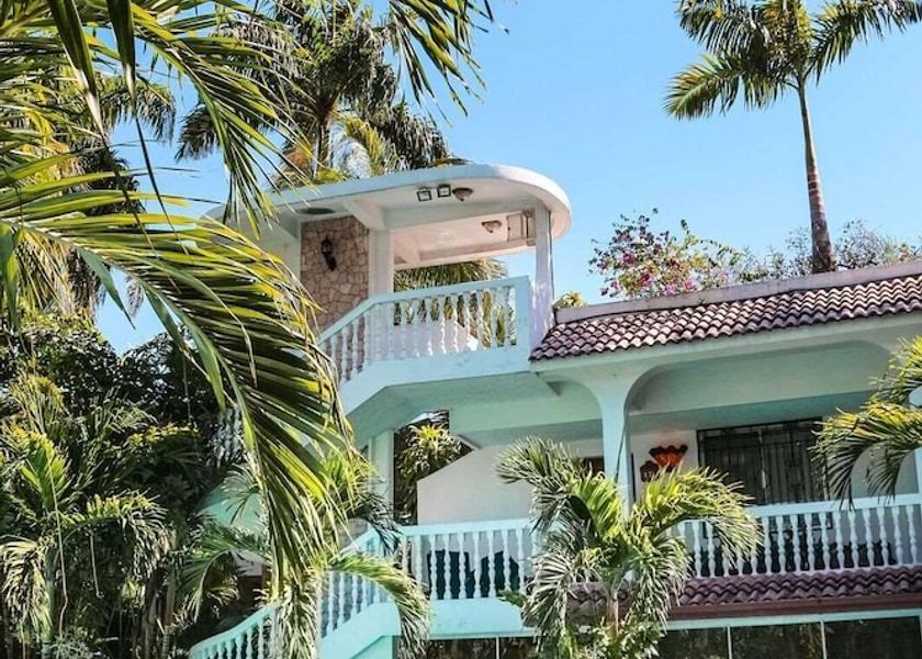  Port-au-Prince Primary image