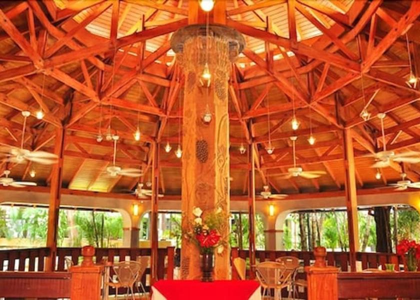  Port-au-Prince Restaurant