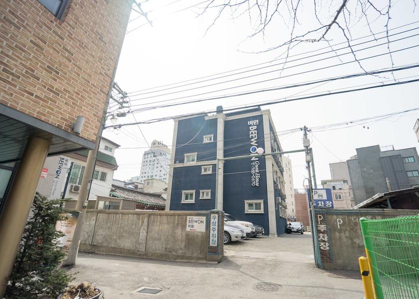  Seoul View from property