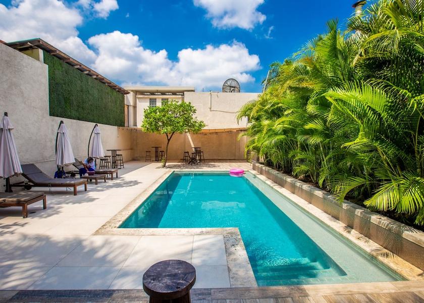  Petionville Exterior Detail