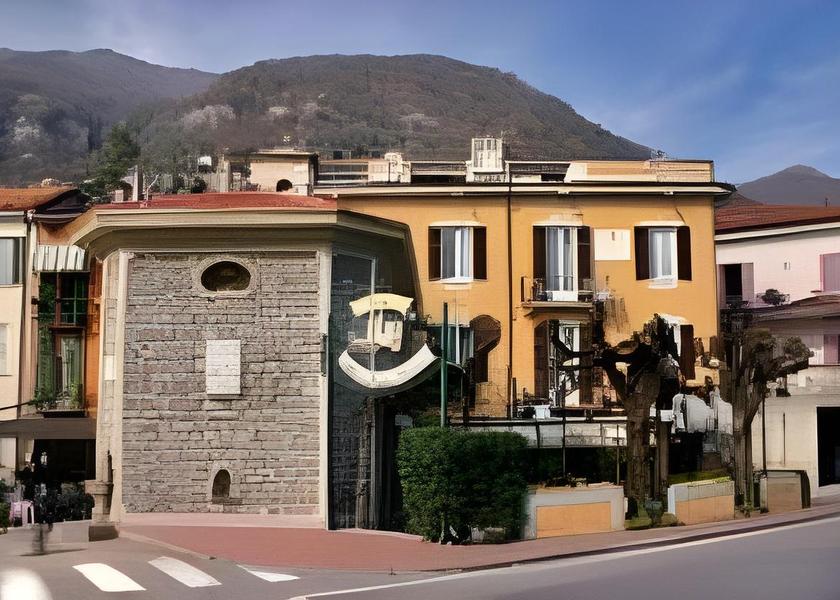 Lombardy Moltrasio Hotel Exterior