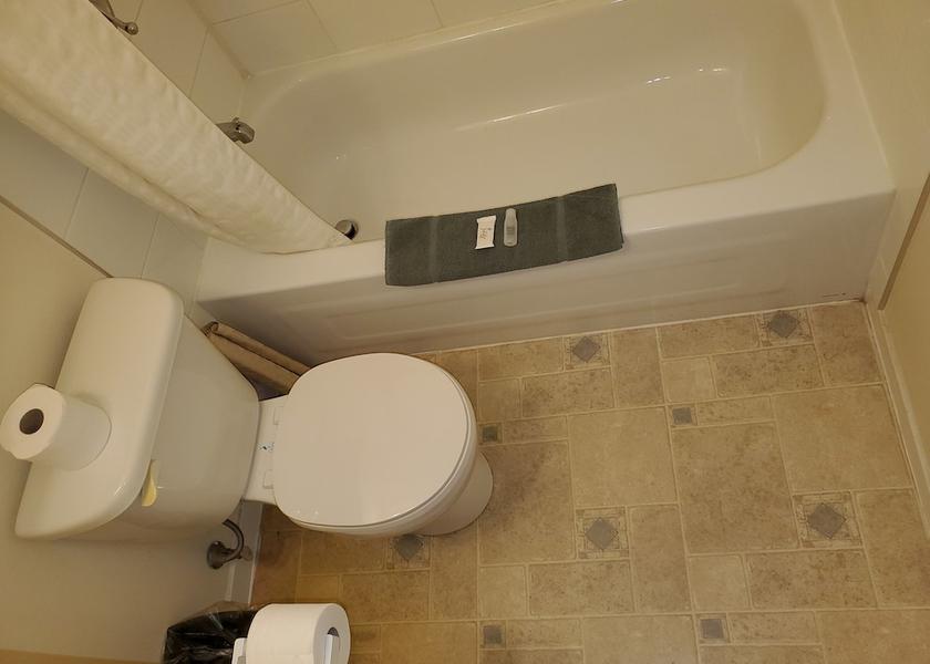 Saskatchewan North Battleford Bathroom