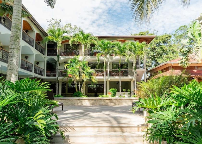 La Vega Province Jarabacoa Property grounds