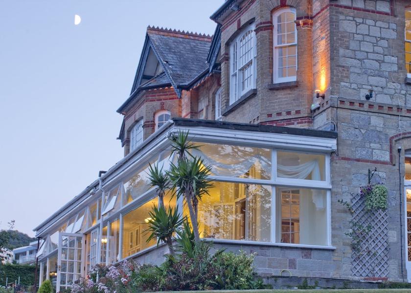 England Shanklin Exterior Detail